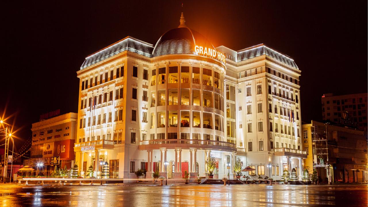 Grand Hotel Hòa Bình